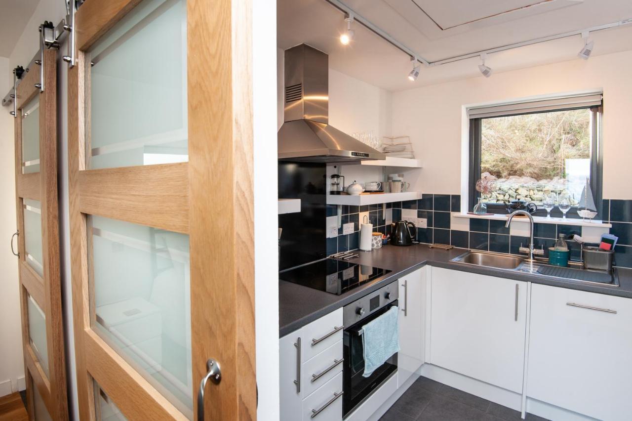 Croft 7 Geary Self Catering Studio With Stunning Sea Views Exteriör bild