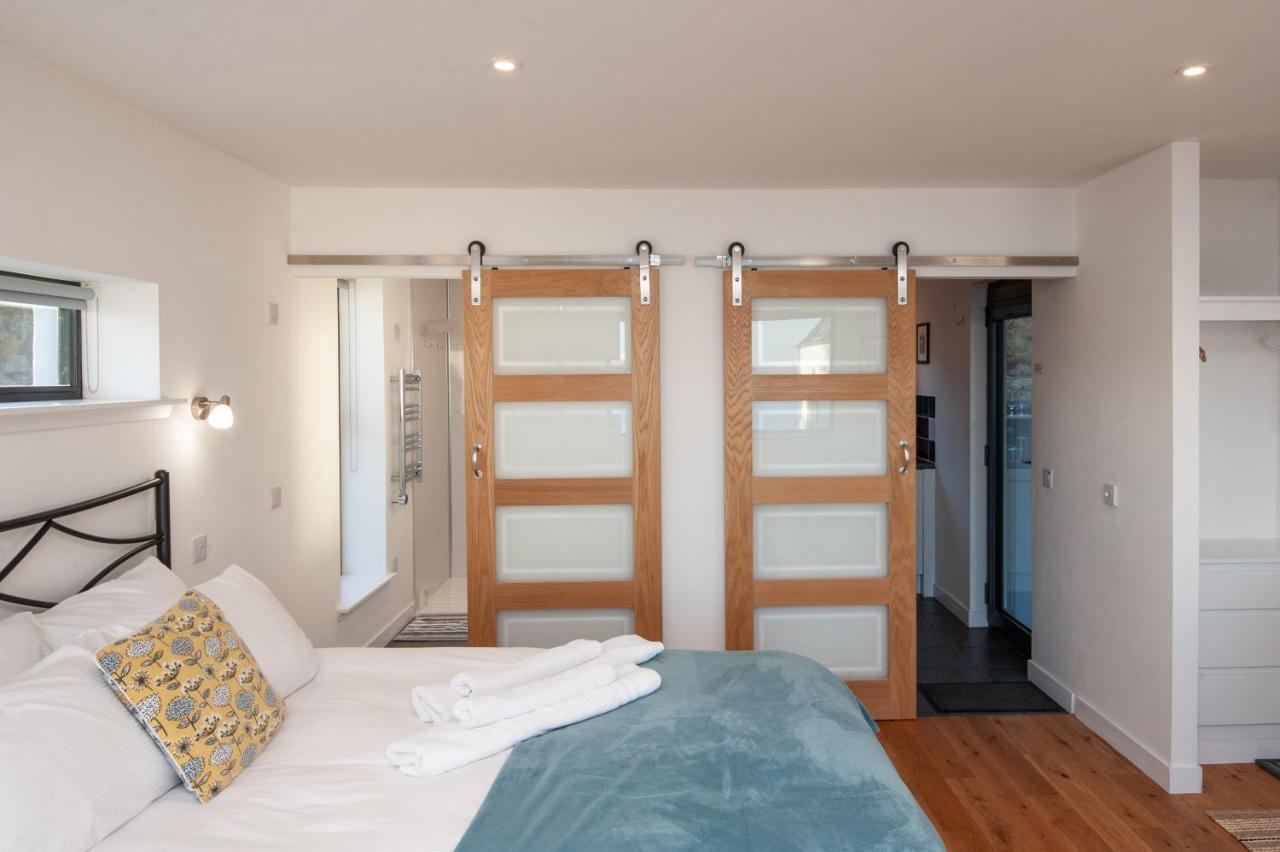 Croft 7 Geary Self Catering Studio With Stunning Sea Views Exteriör bild